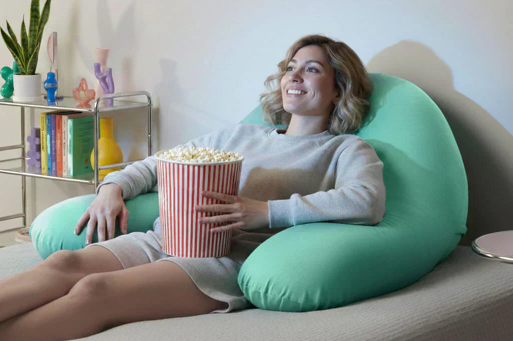 腰痛が気になるときのクッション選びは？座り方のポイントやおすすめ商品