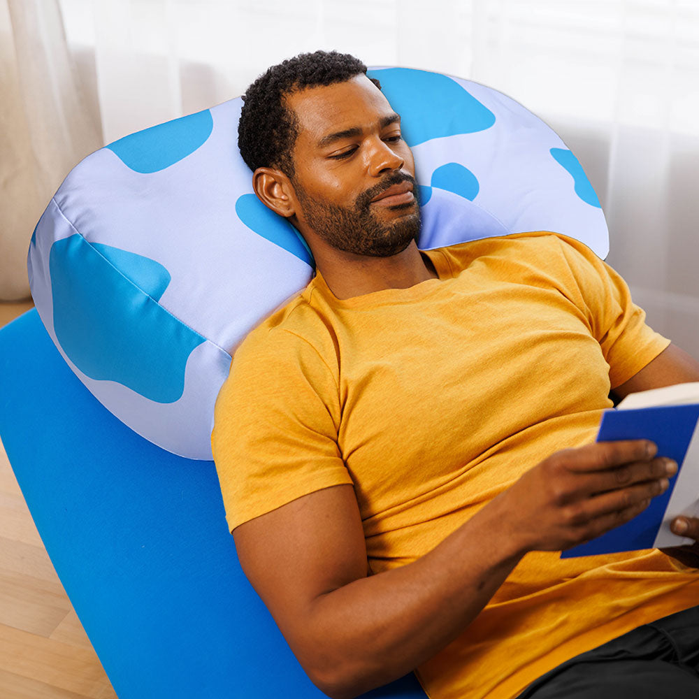 Yogibo Mega Moon Pillow Cow/Dot Edition