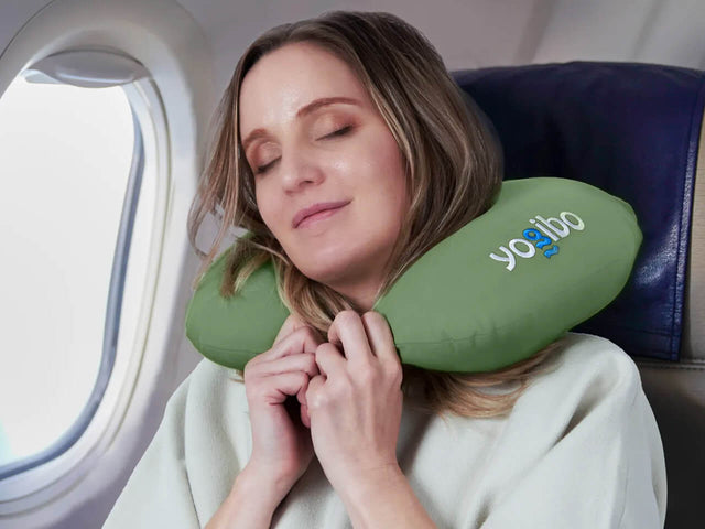 Yogibo Neck Pillow Logo