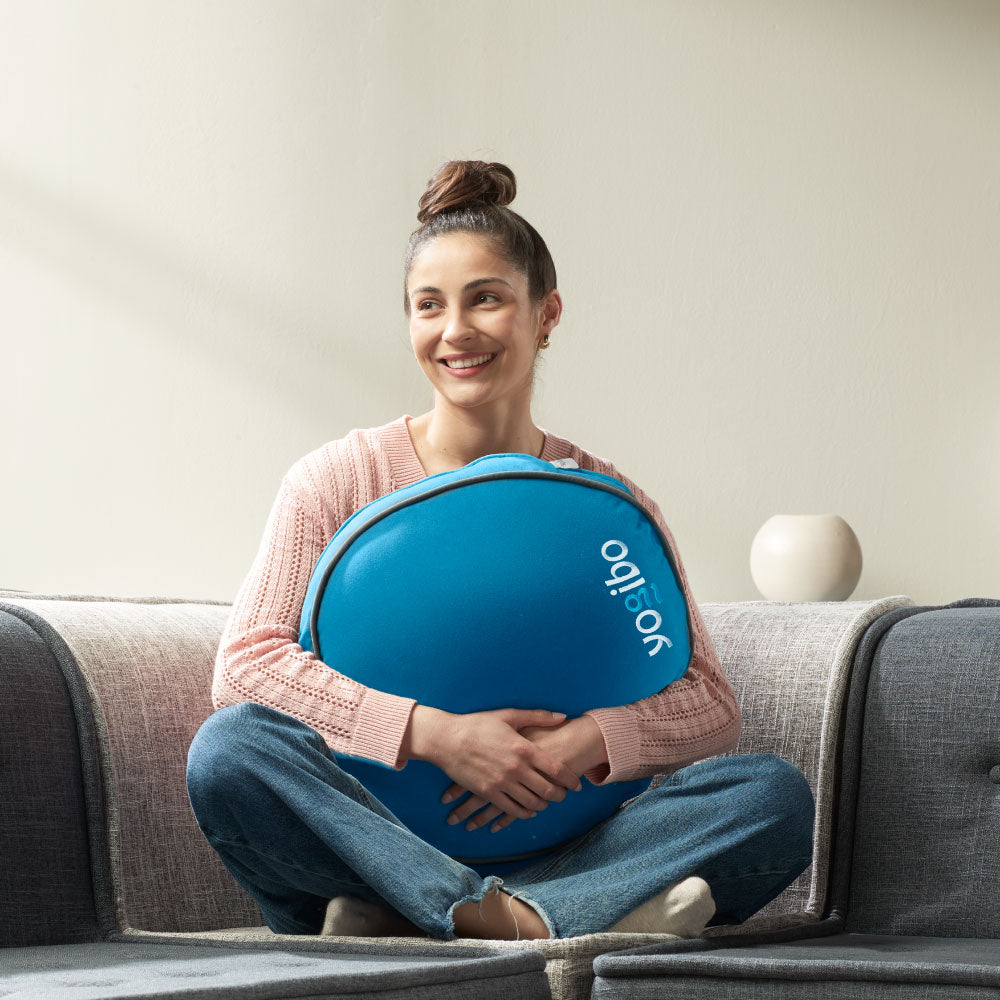 Yogibo Round Pillow Logo 